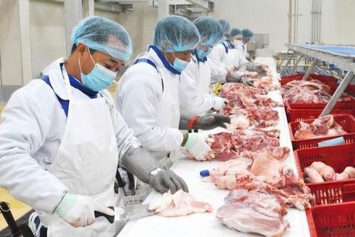 Muốn gắn bó với công ty, Giám đốc tài chính BAF chi tiền mua cổ phiếu