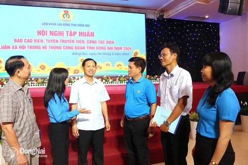 Chú trọng công tác truyền thông Công đoàn