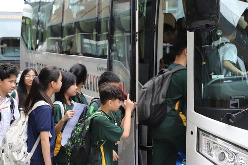 Tăng cường quản lý xe đưa đón học sinh