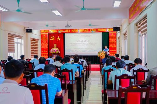 Khai mạc lớp bồi dưỡng nghiệp vụ dành cho cán bộ Hội Nông dân ở cơ sở