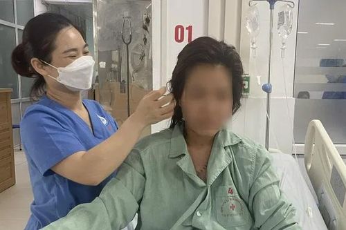 Người phụ nữ hôn mê sâu do sét đánh đã hồi phục kỳ diệu