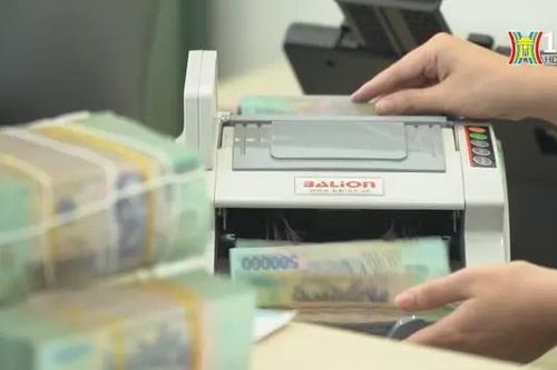 Giảm lãi suất cho vay để trợ lực cho doanh nghiệp