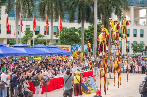 Sôi động Lễ hội đường phố tại Festival Huế 2024