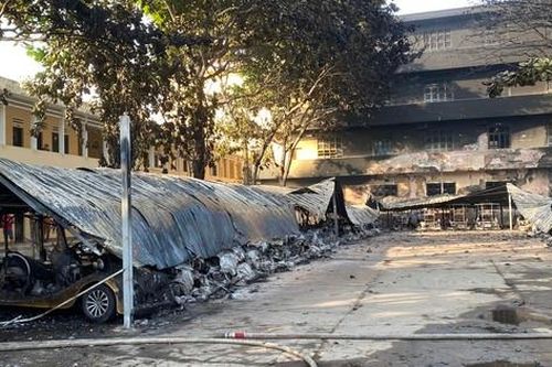 Vụ 40 xe điện du lịch cháy trong khuôn viên Cao đẳng Điện lực miền Trung: Hiệu trưởng nói gì?