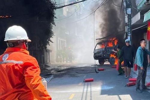 Cháy ở khu dân cư Đà Nẵng, hàng trăm hộ dân hốt hoảng