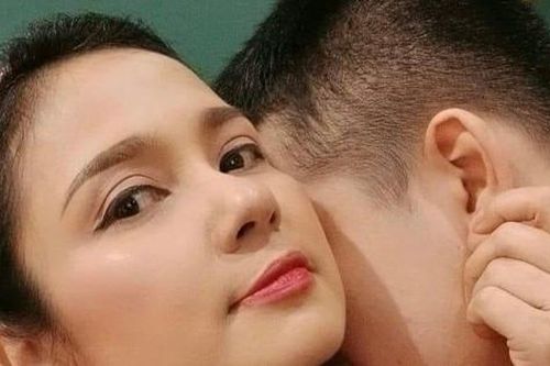 Showbiz 12/6: Việt Trinh đáp trả khi bị nói không chồng mà có con