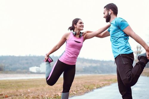 Sai lầm khiến bạn bị đau cơ khi chơi thể thao