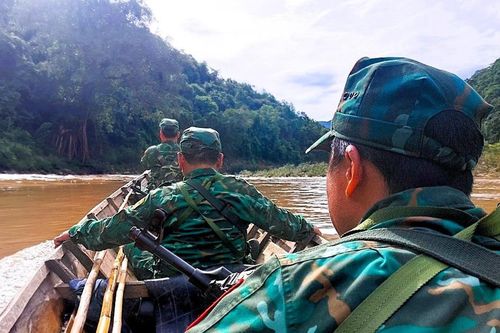 Đồn Biên phòng Keng Đu tuần tra bảo vệ biên giới Việt Nam - Lào