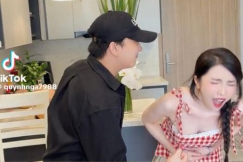 Quỳnh Nga 'méo mặt' vì một hành động của B Trần