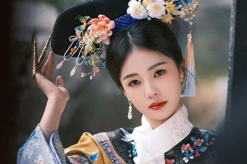 Bạch Lộc khoe sắc trong tạo hình phi tần nhà Thanh, nhan sắc liệu có sánh ngang Lưu Thi Thi?