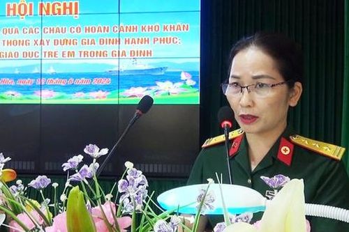 Truyền thông xây dựng gia đình hạnh phúc cho hơn 200 cán bộ, chiến sĩ hải quân