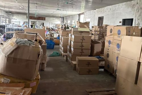 Kỷ lục mới về ngăn chặn thuốc lá điện tử nhập lậu