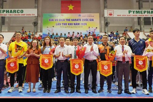 43 đơn vị tham dự Giải vô địch trẻ Karate quốc gia lần thứ 30