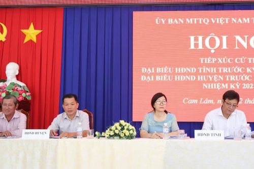 Đại biểu HĐND tỉnh Khánh Hòa tiếp xúc cử tri huyện Cam Lâm