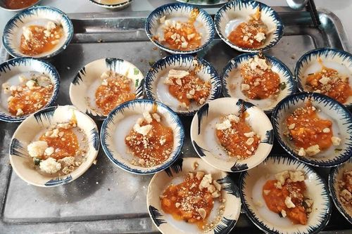 Top quán bánh bèo hút khách ở Bình Dương