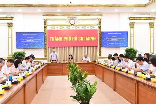 TP.HCM: 9 lượt Chủ tịch UBND cấp huyện bị hạ mức đánh giá, xếp loại