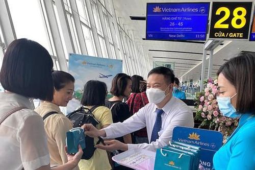 Làm sao để hàng không - du lịch liên kết phát triển bền vững?