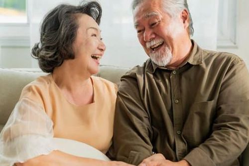 Không lương hưu, không ở cùng con, vợ chồng U70 bán nhà 6 tỷ đồng, sống hạnh phúc ở những năm cuối đời