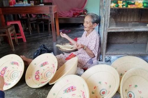 Nón ngựa miền di sản