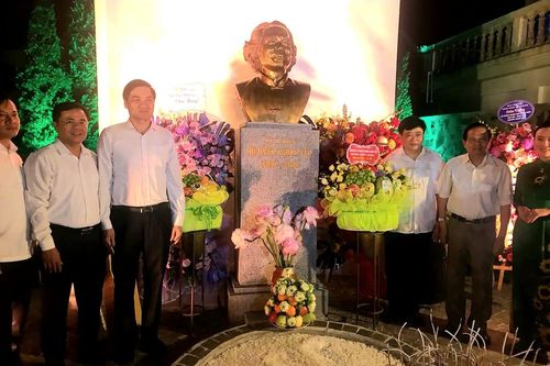 Khánh thành khu tưởng niệm nhà thơ, nhạc sĩ Nguyễn Trọng Tạo tại quê nhà