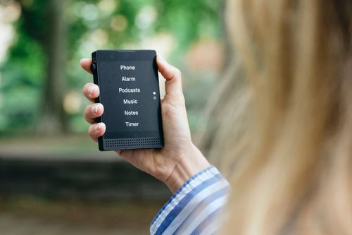 Điện thoại tối giản hỗ trợ 'cai nghiện' smartphone