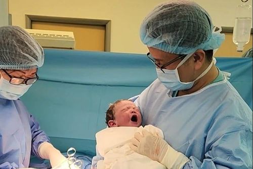 Đừng cổ xúy sinh 'thuận tự nhiên', vượt cạn không phải chuyện đùa