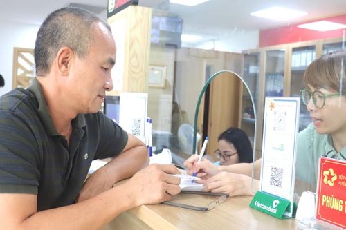 Hà Nội: thi đua đổi mới, sáng tạo, vì một nền 'hành chính phục vụ'