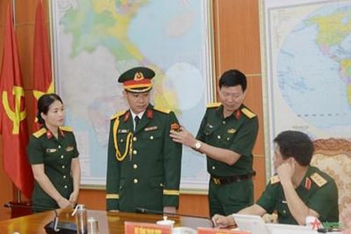 Những điểm chú ý khi mang mặc lễ phục K24