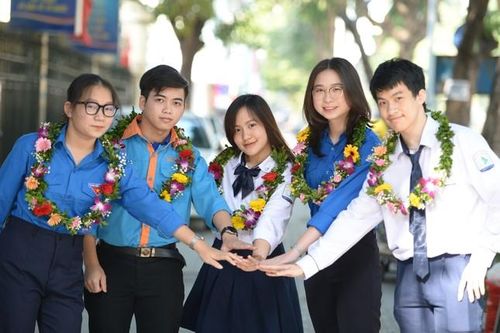 Đề xuất xây dựng chương trình công tác và hoạt động Đoàn phù hợp với điều kiện của học sinh học nghề