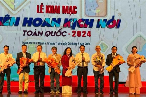 Thiếu một mảnh ghép tươi mới!