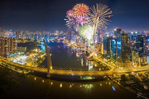 Du lịch TP.HCM thu hơn 4.000 tỷ sau 10 ngày Lễ hội sông nước