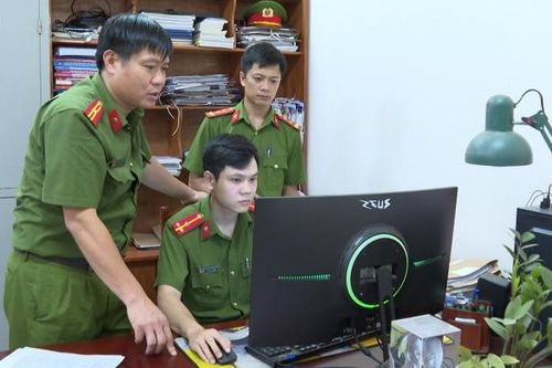 Nhóm thanh niên cam kết cho số lô, số đề chính xác 100%