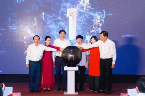 Báo Nghệ An ra mắt giao diện mới và Chuyên trang Chủ tịch Hồ Chí Minh với quê hương Nghệ An