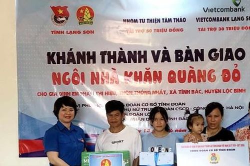 Giấc mơ có thật của nữ sinh xứ Lạng