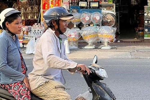 Thiếu nữ 14 tuổi ở Cà Mau rời nhà cùng giấy khai sinh đã 20 ngày