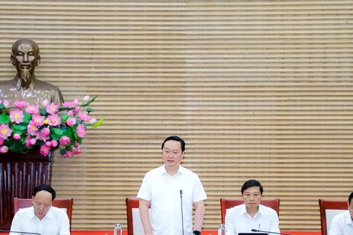 UBND tỉnh Nghệ An họp phiên chuyên đề tháng 6/2024
