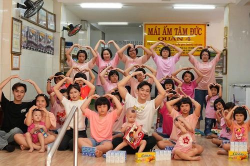 Thí sinh Mr World Vietnam 2024 thực hiện các dự án giàu tính nhân văn