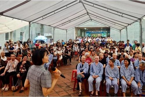 Bệnh viện Đa khoa tỉnh Bắc Ninh thông tin về chương trình tặng tóc cho bệnh nhân ung thư