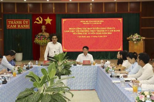 Ban Tuyên giáo Tỉnh ủy làm việc với Thường trực Thành ủy Cam Ranh