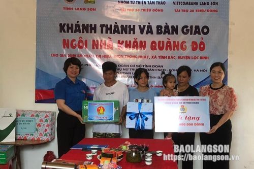 Khánh thành và bàn giao nhà 'Khăn quàng đỏ' cho học sinh có hoàn cảnh khó khăn tại xã Tĩnh Bắc, huyện Lộc Bình