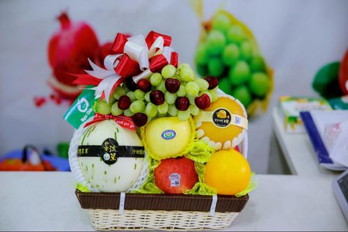 Ngọc Châu Fruits Chuyên Cung Cấp Giỏ Hoa Quả Nhập Khẩu Đẹp, Sang Trọng
