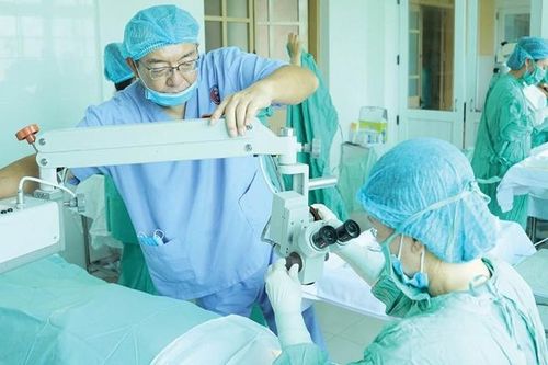 Hai chuyến phẫu thuật thiện nguyện cho đồng bào vùng cao