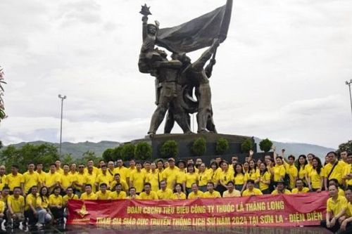 Hành trình về nguồn của Công ty Thuốc lá Thăng Long