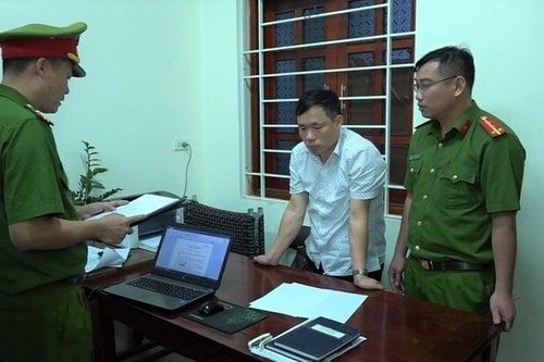Nghệ An: Khởi tố, bắt Phó chủ tịch huyện Quỳ Hợp và một Giám đốc doanh nghiệp