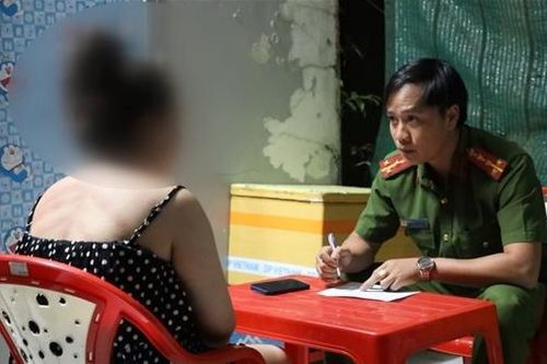 Xử lý 4 cơ sở kinh doanh 'núp bóng' hoạt động dịch vụ nhạy cảm