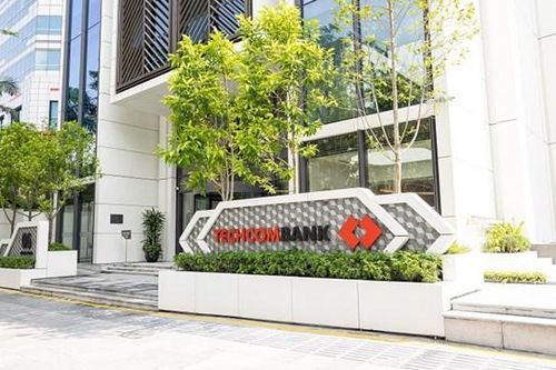 Techcombank dành nhiều ưu đãi cho khách hàng giao dịch mua bán ngoại tệ