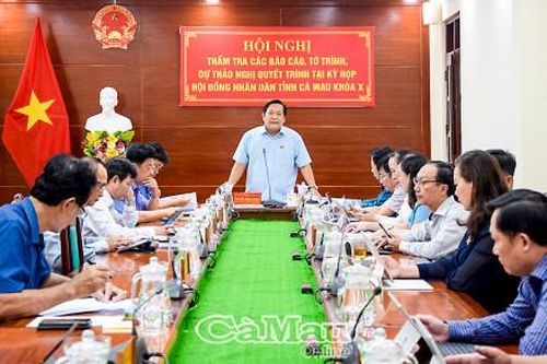 Thông qua các dự thảo, báo cáo trình kỳ họp lần thứ 14, HĐND tỉnh khóa X
