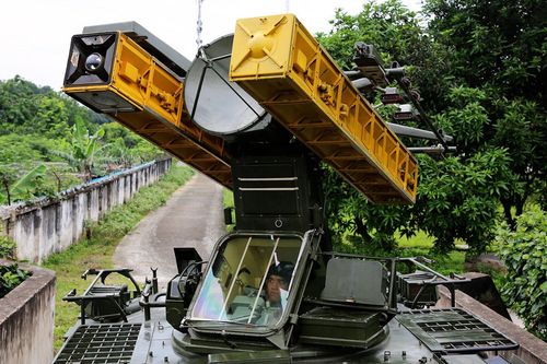 Hệ thống tên lửa 'sát thủ' tầm thấp bảo vệ sân bay Nội Bài