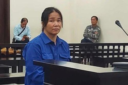 Tin lời 'cô đồng', nhiều người bị lừa hàng trăm triệu đồng