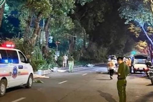 Nhân chứng kể lại khoảnh khắc kinh hoàng vụ 3 thanh niên tử vong trên đường Láng ở Hà Nội